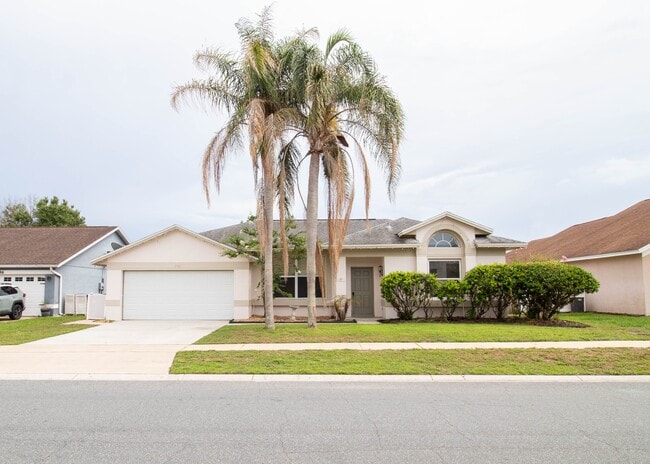 property at 2782 Picadilly Cir