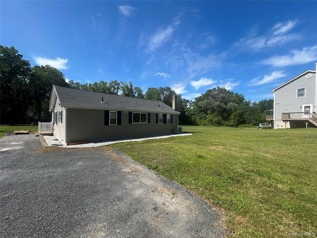 property at 980 Lakes Rd