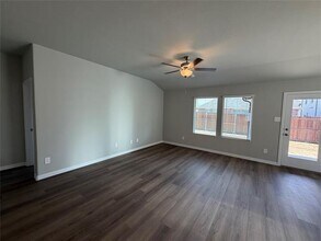 2127 Mustang Wy in Seagoville, TX - Building Photo - Building Photo