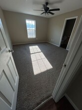 2038 Jonathan Dr in Baneberry, TN - Building Photo - Building Photo