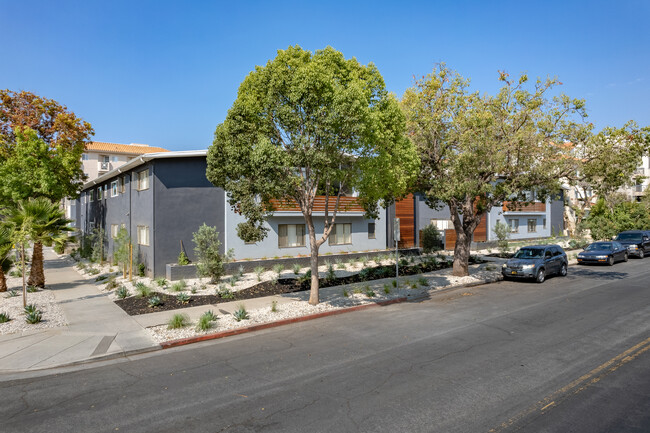 858-860 3rd Street in Santa Monica, CA - Foto de edificio - Building Photo