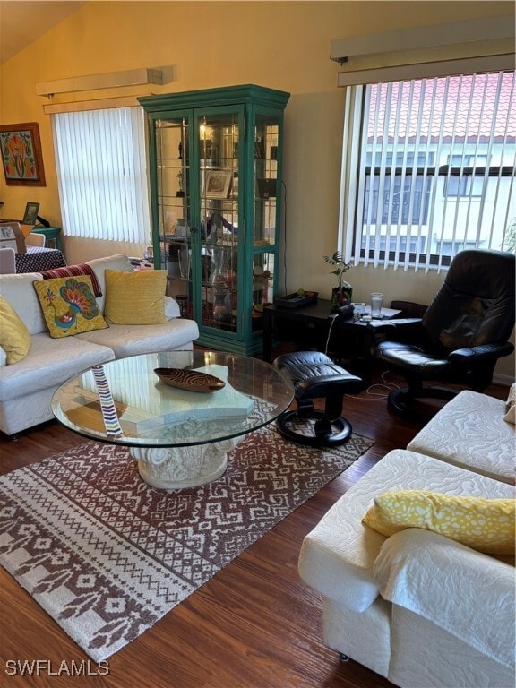 property at 4983 Pepper Cir