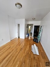 MALCOLM X BOULEVARD in Brooklyn, NY - Foto de edificio - Building Photo