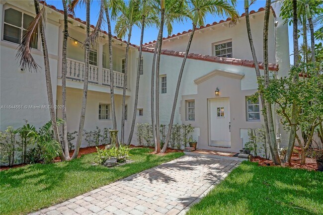 4607 Meridian Ave in Miami Beach, FL - Building Photo - Building Photo