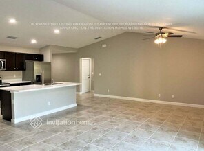 1650 Wacker Ave SE in Palm Bay, FL - Foto de edificio - Building Photo