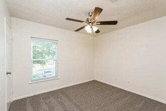101 Sea Mist Dr in League City, TX - Building Photo - Building Photo