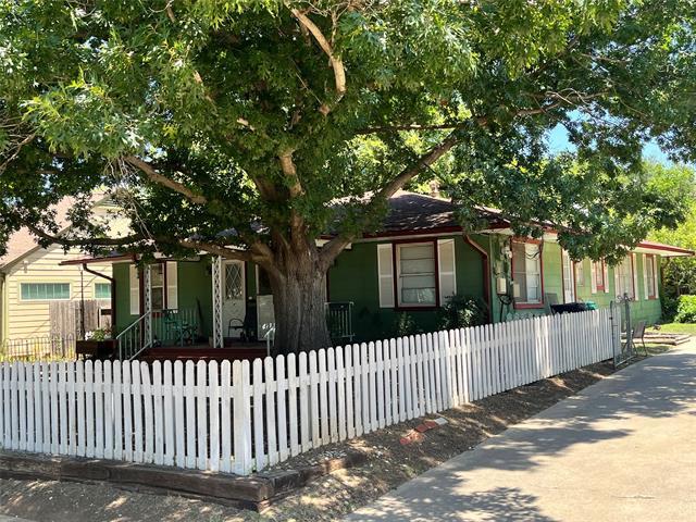 property at 414 Marietta St