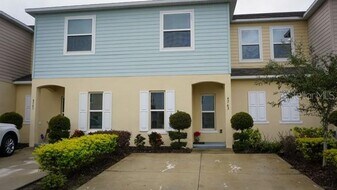 4763 Coral Castle Dr. in Kissimmee, FL - Building Photo