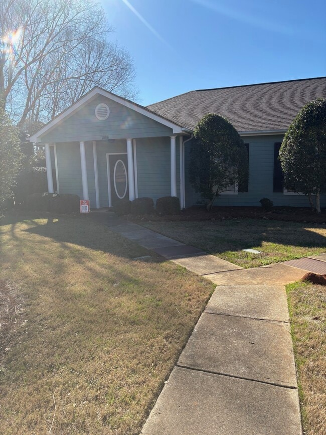 property at 1086 Cornell Pl