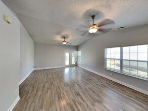 6011 Tybalt Cir in Indianapolis, IN - Building Photo - Building Photo