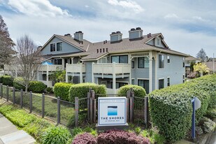 The Shores at Marina Bay in Richmond, CA - Building Photo