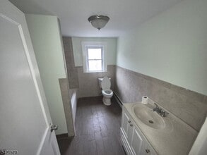 596 Meyersville Rd in Long Hill, NJ - Building Photo - Building Photo