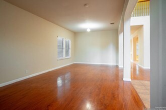 9207 Larsons Ln in Helotes, TX - Building Photo - Building Photo