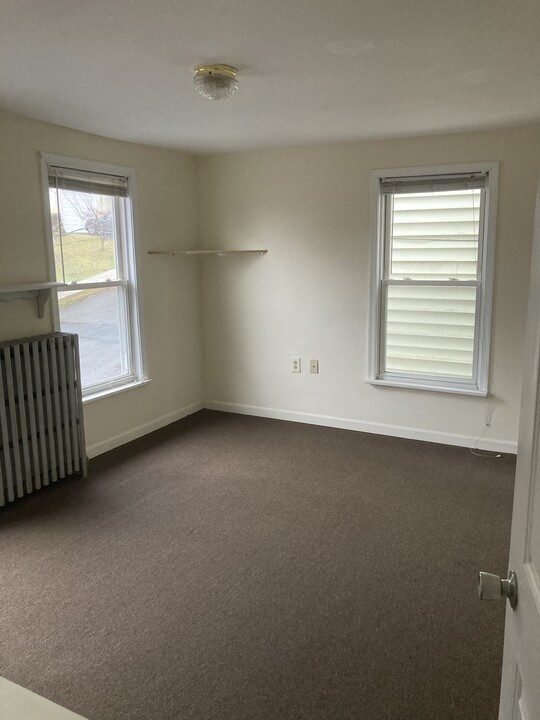 616 Montclair Ave in Bethlehem, PA - Building Photo
