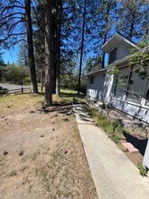 2122-2124 W Regina Ave in Spokane, WA - Building Photo - Building Photo