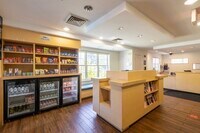 20 International Pl photo'