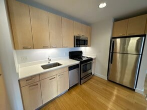 1090 Boylston St, Unit 101 in Boston, MA - Building Photo - Building Photo