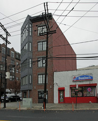 464 Newark St in Hoboken, NJ - Foto de edificio - Building Photo