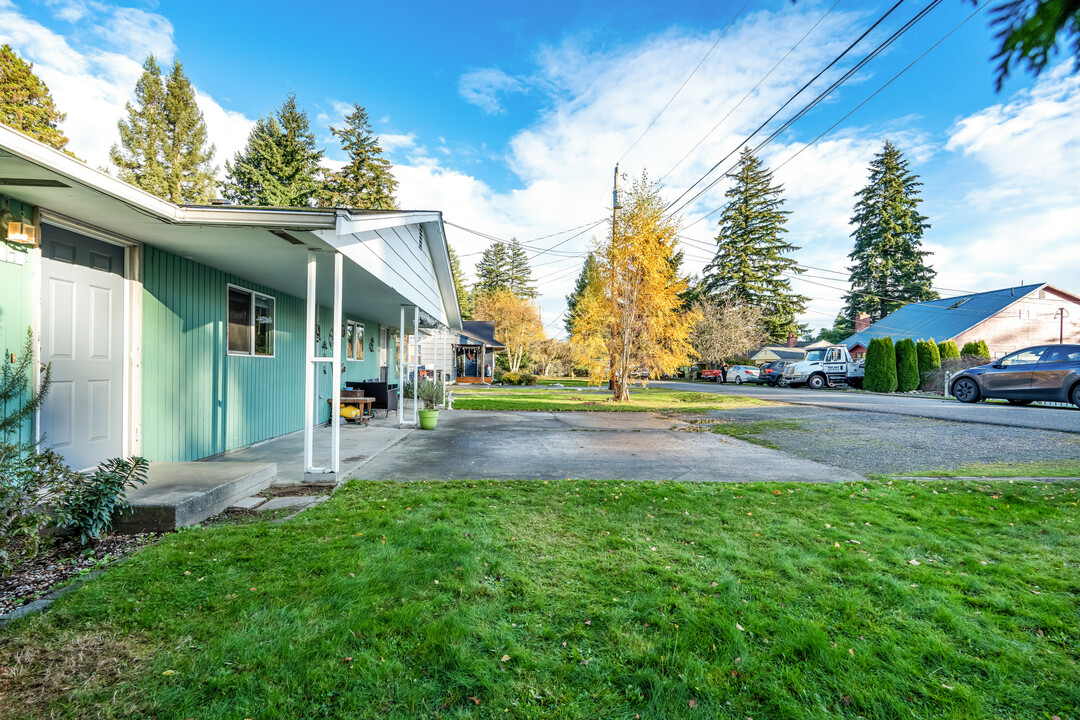 17 Fern Rd in Everett, WA - Foto de edificio