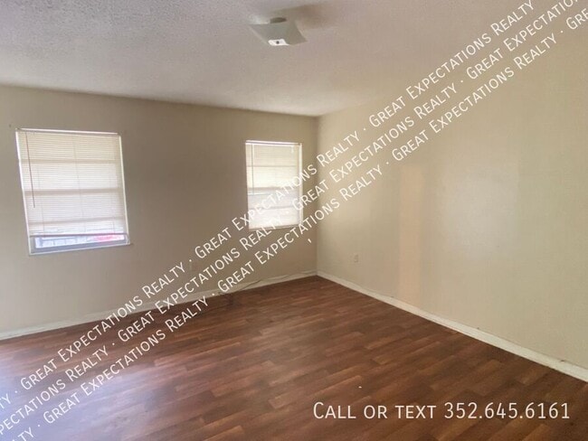 2631 SW 33rd Ave in Ocala, FL - Building Photo - Building Photo
