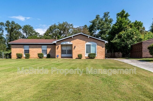 3615 Goldfinch Dr