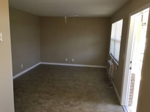 621 Ridge Rd in Lantana, FL - Foto de edificio - Building Photo