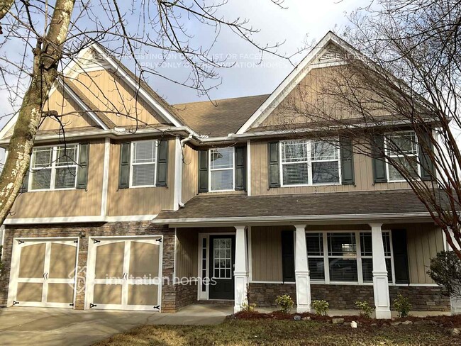 property at 3679 Devon Park Ln NW