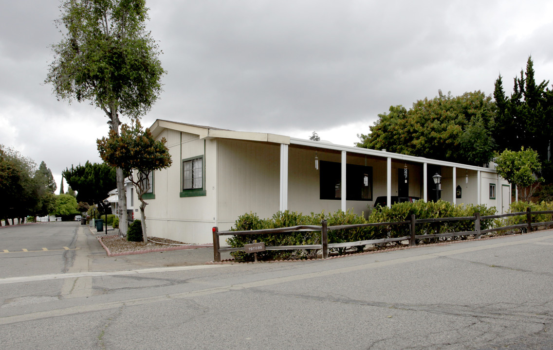 Friendly Hills Mobile Manor in Escondido, CA - Building Photo