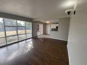 2517 47th St in Lubbock, TX - Foto de edificio - Building Photo