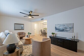 4740 E Portland St in Phoenix, AZ - Building Photo - Building Photo
