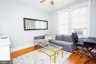 1211 33RD St NW-Unit -1 in Washington, DC - Building Photo - Building Photo