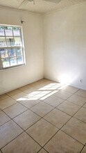 212 E Drury Ave in Kissimmee, FL - Building Photo - Building Photo