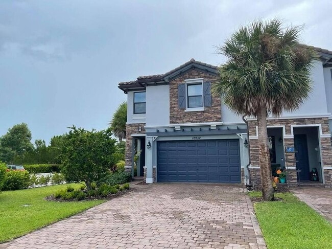 property at 12932 Anthorne Ln