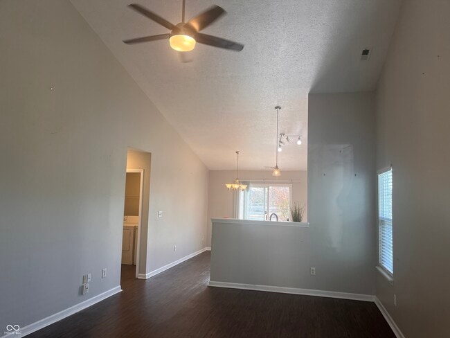 10937 Snowdrop Way in Indianapolis, IN - Building Photo - Building Photo