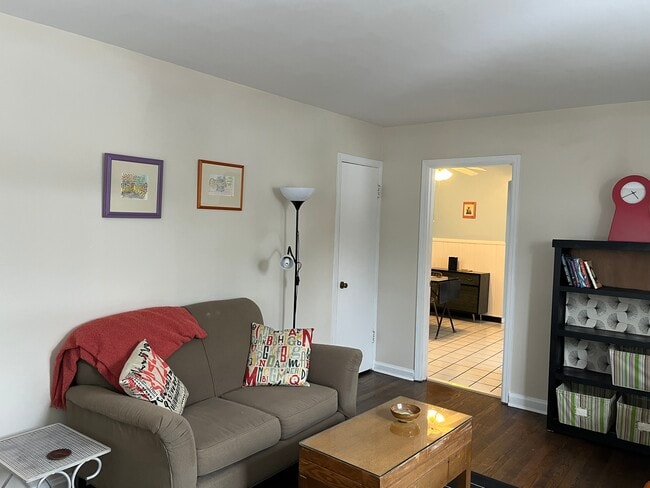464 Grand Ave, Unit 1
