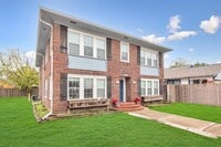 4114 Lamar St photo'