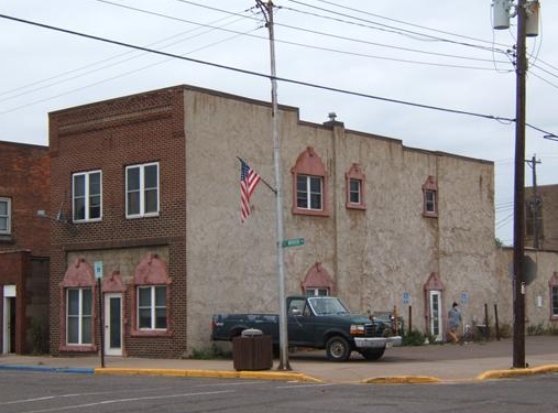 119 E Worden Ave in Ladysmith, WI - Foto de edificio - Building Photo