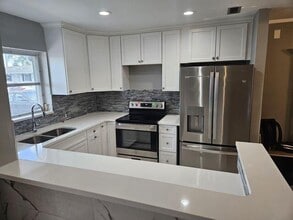 2716 Emory Dr E in Lake Worth, FL - Building Photo - Building Photo