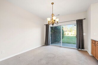 205 Walnut Woods Dr in Morrisville, NC - Building Photo - Building Photo