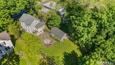 45 Church St in Guilford, CT - Building Photo - Building Photo