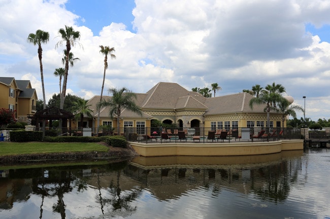 Dawson in Orlando, FL - Foto de edificio - Building Photo