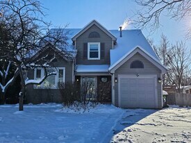 45 Washington Ave in Streamwood, IL - Building Photo