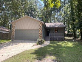 3445 Cedarwood Trail