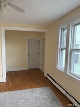 452 Hillside Ave in Hartford, CT - Building Photo - Building Photo