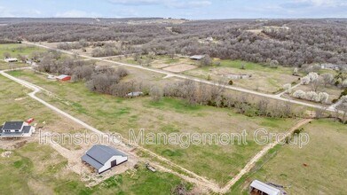10235 NW 84th Ave in Sperry, OK - Building Photo - Building Photo
