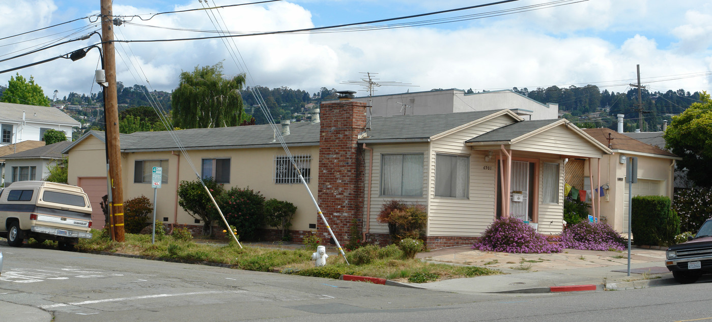 6905-6907 Fairmount Ave in El Cerrito, CA - Foto de edificio