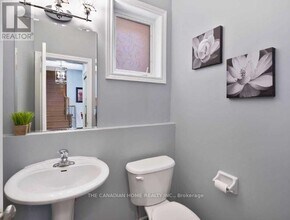 398 Van Kirk Dr in Brampton, ON - Building Photo - Building Photo