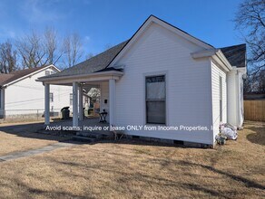 209 S Greenwood St in Lebanon, TN - Building Photo - Building Photo