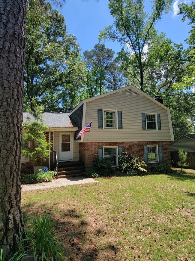 268 Waxhaw Dr in Fayetteville, NC - Building Photo - Building Photo