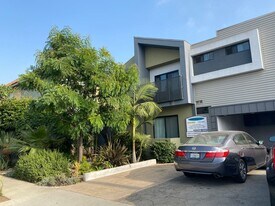 12618 Pacific Ave in Los Angeles, CA - Building Photo